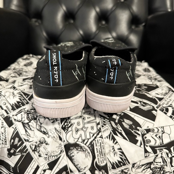 Toms Women’s Shoes - Picture 2 of 4